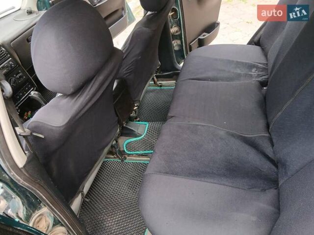 Зелений Фольксваген Поло, об'ємом двигуна 1.6 л та пробігом 66 тис. км за 1700 $, фото 3 на Automoto.ua