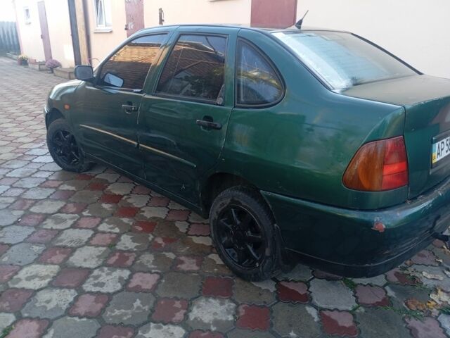 Зеленый Фольксваген Поло, объемом двигателя 0 л и пробегом 290 тыс. км за 1800 $, фото 6 на Automoto.ua