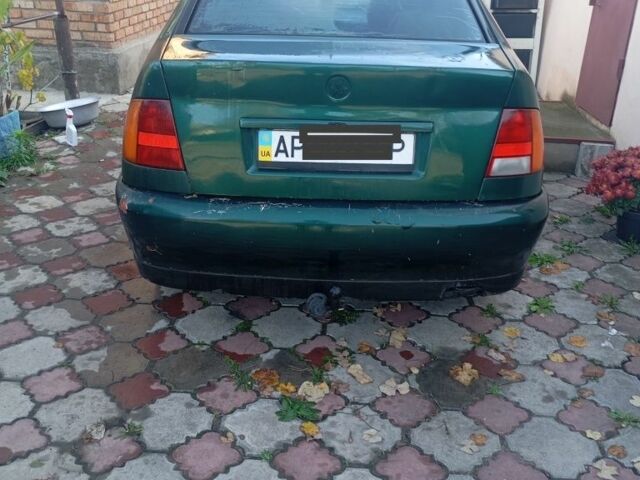 Зеленый Фольксваген Поло, объемом двигателя 0 л и пробегом 290 тыс. км за 1800 $, фото 4 на Automoto.ua