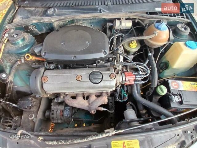 Фольксваген Поло 1998 у Снигиревке на Automoto.ua Зелений Фольксваген Поло, об'ємом двигуна 1.4 л та пробігом 160 тис. км за 1650 $, фото 6 на Automoto.ua