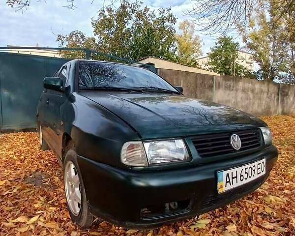 Фольксваген Поло 1998 у Снигиревке на Automoto.ua Зелений Фольксваген Поло, об'ємом двигуна 1.4 л та пробігом 160 тис. км за 1650 $, фото 5 на Automoto.ua
