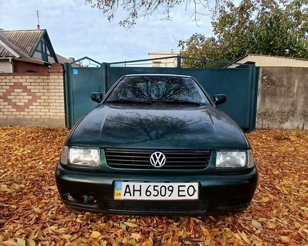 Фольксваген Поло 1998 у Снигиревке на Automoto.ua Зелений Фольксваген Поло, об'ємом двигуна 1.4 л та пробігом 160 тис. км за 1650 $, фото 9 на Automoto.ua