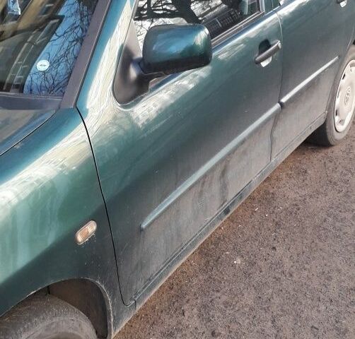 Зеленый Фольксваген Поло, объемом двигателя 1.4 л и пробегом 210 тыс. км за 1500 $, фото 6 на Automoto.ua