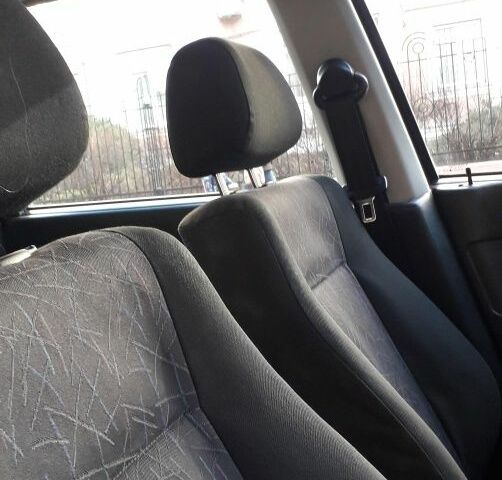 Зеленый Фольксваген Поло, объемом двигателя 1.4 л и пробегом 210 тыс. км за 1500 $, фото 4 на Automoto.ua