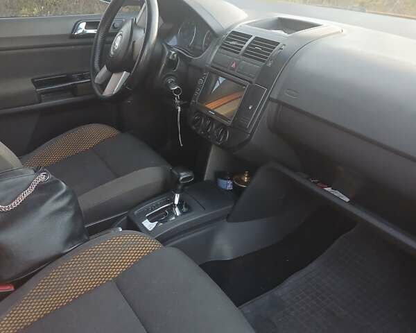 Помаранчевий Фольксваген Поло, об'ємом двигуна 1.39 л та пробігом 196 тис. км за 6700 $, фото 12 на Automoto.ua