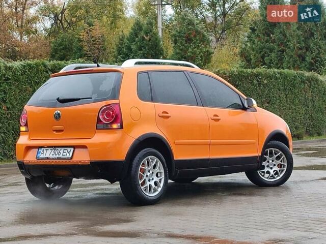 Оранжевый Фольксваген Поло, объемом двигателя 1.4 л и пробегом 230 тыс. км за 4850 $, фото 16 на Automoto.ua