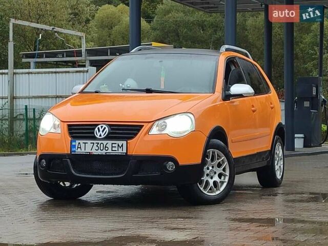 Оранжевый Фольксваген Поло, объемом двигателя 1.4 л и пробегом 230 тыс. км за 4850 $, фото 5 на Automoto.ua