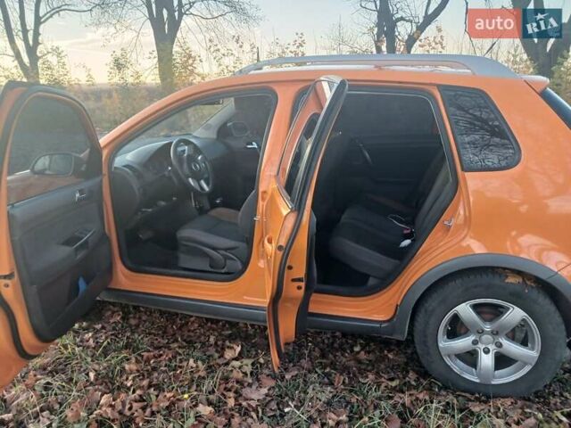 Помаранчевий Фольксваген Поло, об'ємом двигуна 1.39 л та пробігом 196 тис. км за 6700 $, фото 13 на Automoto.ua