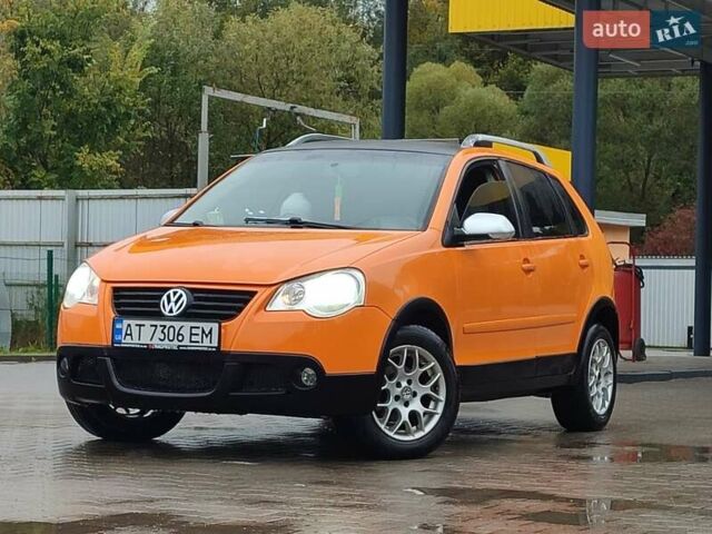Оранжевый Фольксваген Поло, объемом двигателя 1.4 л и пробегом 230 тыс. км за 4850 $, фото 9 на Automoto.ua