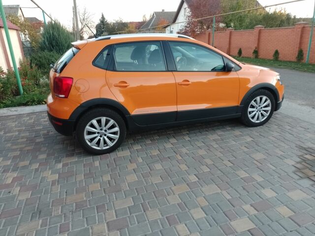 Оранжевый Фольксваген Поло, объемом двигателя 1.2 л и пробегом 251 тыс. км за 5200 $, фото 10 на Automoto.ua