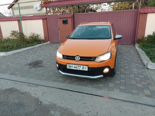 Оранжевый Фольксваген Поло, объемом двигателя 1.2 л и пробегом 251 тыс. км за 5200 $, фото 4 на Automoto.ua