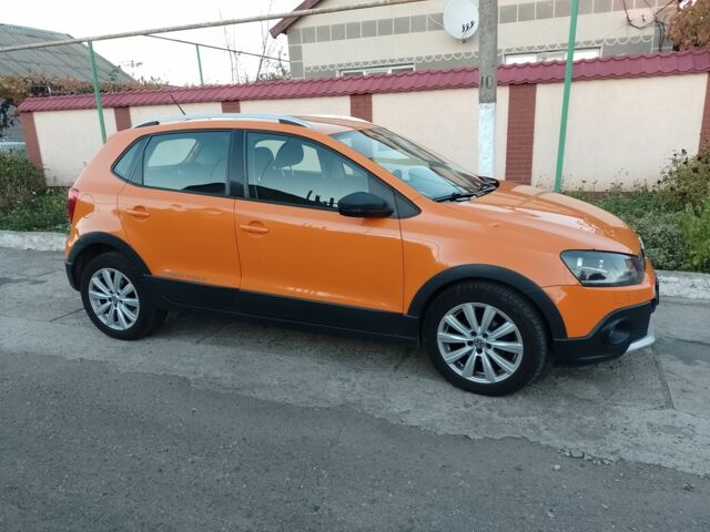 Оранжевый Фольксваген Поло, объемом двигателя 1.2 л и пробегом 251 тыс. км за 5200 $, фото 17 на Automoto.ua