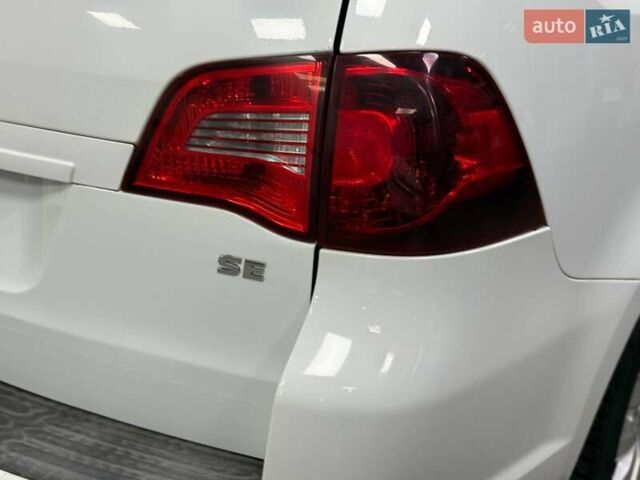 Белый Фольксваген Рутан, объемом двигателя 3.61 л и пробегом 200 тыс. км за 12490 $, фото 11 на Automoto.ua