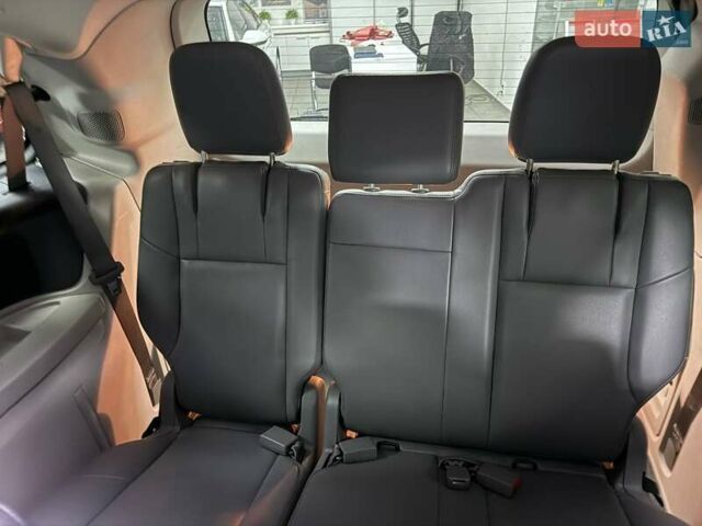 Белый Фольксваген Рутан, объемом двигателя 3.61 л и пробегом 200 тыс. км за 13990 $, фото 33 на Automoto.ua