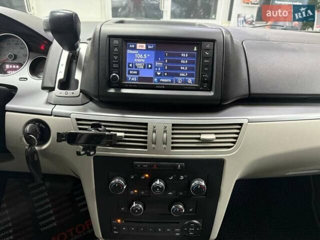 Білий Фольксваген Рутан, об'ємом двигуна 3.61 л та пробігом 200 тис. км за 11990 $, фото 28 на Automoto.ua