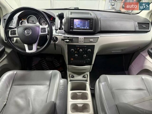 Белый Фольксваген Рутан, объемом двигателя 3.61 л и пробегом 201 тыс. км за 10990 $, фото 19 на Automoto.ua