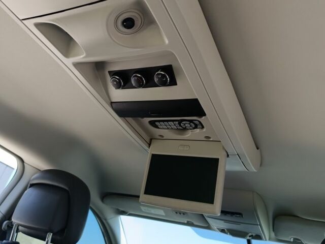 Білий Фольксваген Рутан, об'ємом двигуна 3.6 л та пробігом 319 тис. км за 11500 $, фото 3 на Automoto.ua