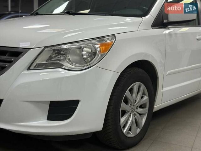 Белый Фольксваген Рутан, объемом двигателя 3.61 л и пробегом 201 тыс. км за 10990 $, фото 4 на Automoto.ua