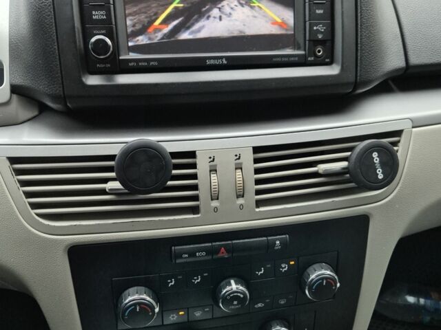 Білий Фольксваген Рутан, об'ємом двигуна 3.6 л та пробігом 319 тис. км за 11500 $, фото 11 на Automoto.ua