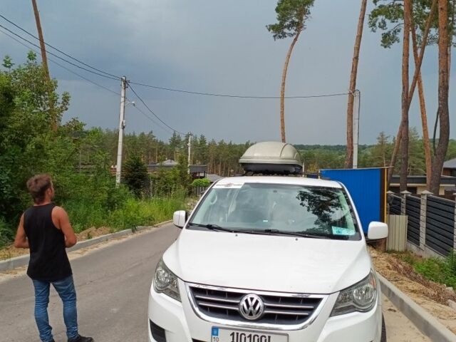 Білий Фольксваген Рутан, об'ємом двигуна 3.6 л та пробігом 319 тис. км за 11500 $, фото 4 на Automoto.ua