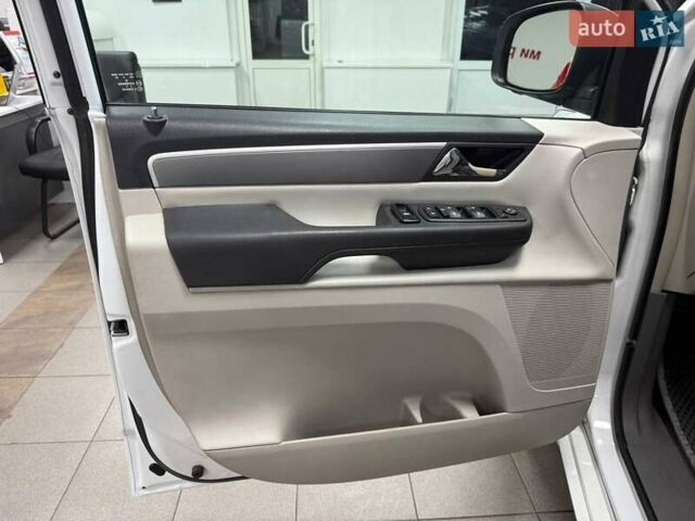 Белый Фольксваген Рутан, объемом двигателя 3.61 л и пробегом 201 тыс. км за 10990 $, фото 14 на Automoto.ua