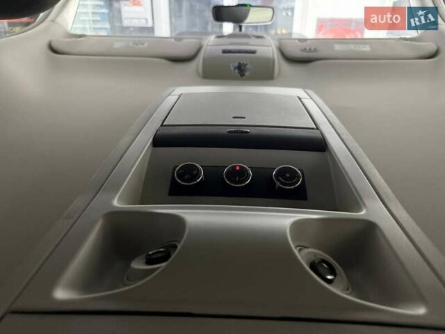 Белый Фольксваген Рутан, объемом двигателя 3.61 л и пробегом 200 тыс. км за 13990 $, фото 34 на Automoto.ua