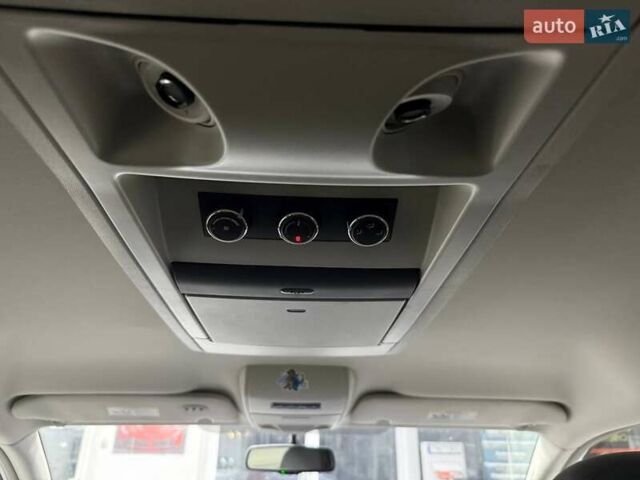 Белый Фольксваген Рутан, объемом двигателя 3.61 л и пробегом 200 тыс. км за 12490 $, фото 31 на Automoto.ua