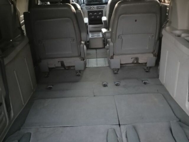 Фольксваген Рутан 2010 в Черкассах на Automoto.ua Черный Фольксваген Рутан, объемом двигателя 3.8 л и пробегом 210 тыс. км за 1500 $, фото 7 на Automoto.ua