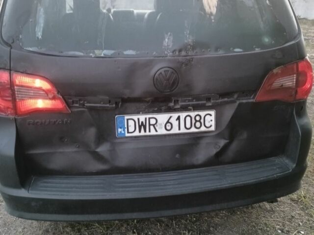 Фольксваген Рутан 2010 в Черкассах на Automoto.ua Черный Фольксваген Рутан, объемом двигателя 3.8 л и пробегом 210 тыс. км за 1500 $, фото 4 на Automoto.ua