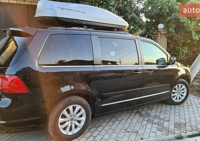 Черный Фольксваген Рутан, объемом двигателя 3.6 л и пробегом 150 тыс. км за 11390 $, фото 16 на Automoto.ua