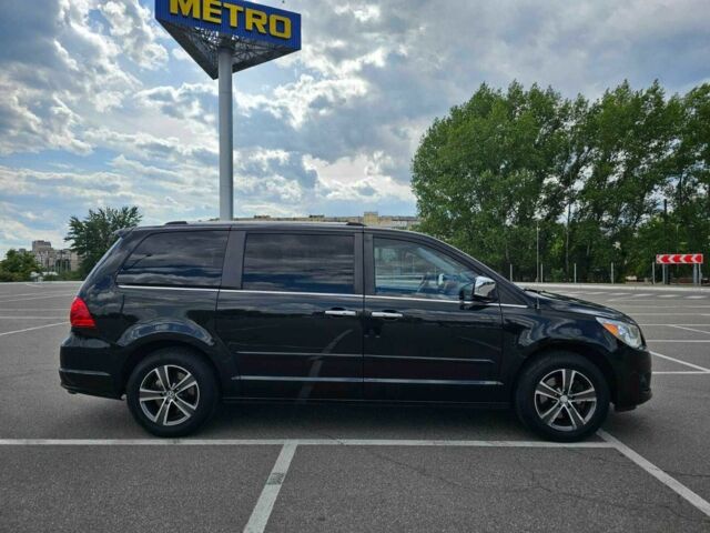 Фольксваген Рутан 2013 у Києві на Automoto.ua Чорний Фольксваген Рутан, об'ємом двигуна 3.6 л та пробігом 170 тис. км за 14800 $, фото 3 на Automoto.ua