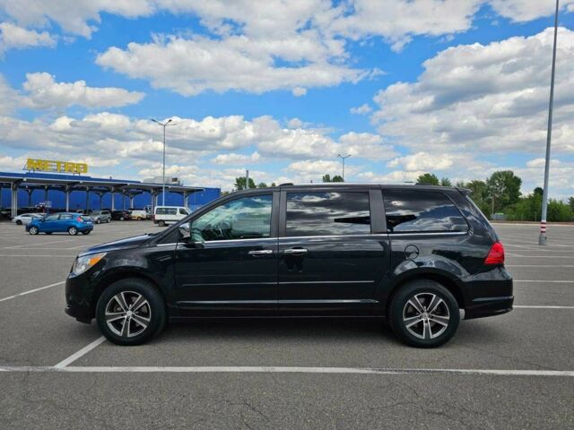 Черный Фольксваген Рутан, объемом двигателя 3.6 л и пробегом 170 тыс. км за 13300 $, фото 2 на Automoto.ua