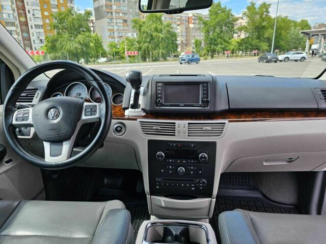 Фольксваген Рутан 2013 у Києві на Automoto.ua Чорний Фольксваген Рутан, об'ємом двигуна 3.6 л та пробігом 170 тис. км за 14800 $, фото 8 на Automoto.ua