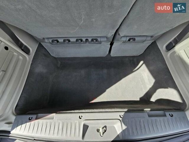 Фольксваген Рутан 2013 в Киеве на Automoto.ua Черный Фольксваген Рутан, объемом двигателя 3.6 л и пробегом 170 тыс. км за 15200 $, фото 30 на Automoto.ua