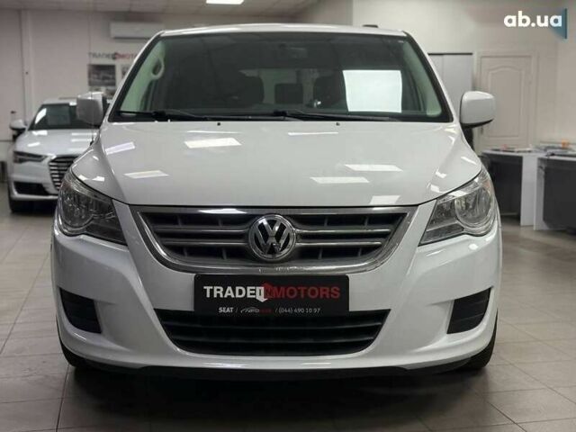 Фольксваген Рутан, объемом двигателя 3.6 л и пробегом 200 тыс. км за 13990 $, фото 4 на Automoto.ua