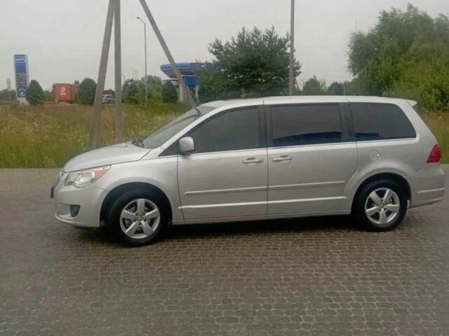 Серый Фольксваген Рутан, объемом двигателя 4 л и пробегом 251 тыс. км за 11400 $, фото 7 на Automoto.ua