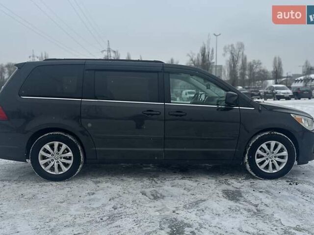 Серый Фольксваген Рутан, объемом двигателя 3.6 л и пробегом 292 тыс. км за 13000 $, фото 5 на Automoto.ua