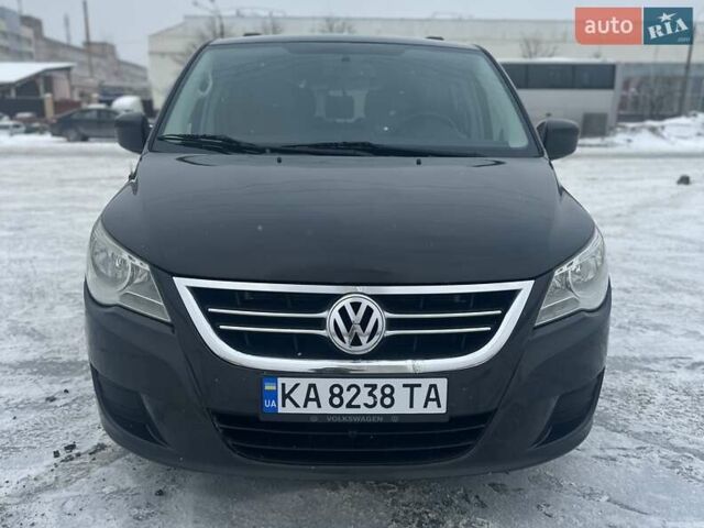 Серый Фольксваген Рутан, объемом двигателя 3.6 л и пробегом 292 тыс. км за 13000 $, фото 7 на Automoto.ua