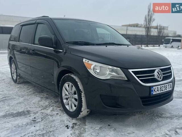 Серый Фольксваген Рутан, объемом двигателя 3.6 л и пробегом 292 тыс. км за 13000 $, фото 6 на Automoto.ua