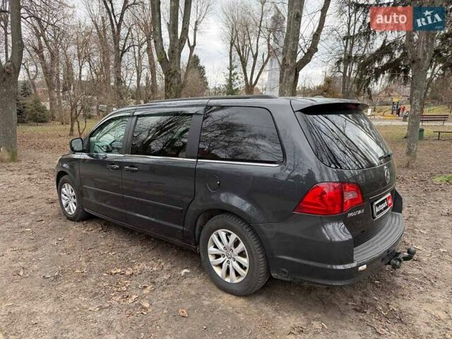 Сірий Фольксваген Рутан, об'ємом двигуна 3.6 л та пробігом 294 тис. км за 11990 $, фото 9 на Automoto.ua