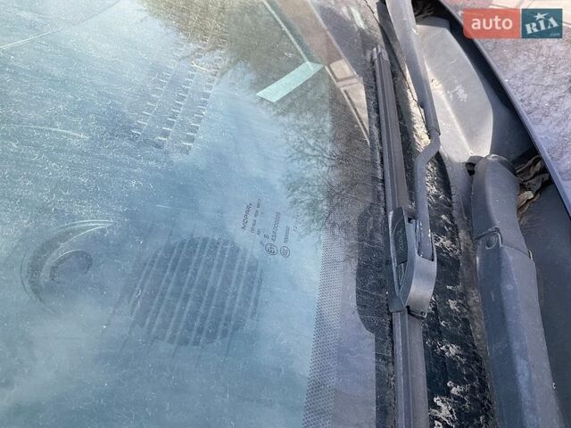 Синий Фольксваген Рутан, объемом двигателя 3.6 л и пробегом 148 тыс. км за 7800 $, фото 29 на Automoto.ua
