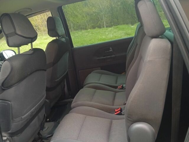 Фольксваген Сантана 2004 у Чернівцях на Automoto.ua Чорний Фольксваген Сантана, об'ємом двигуна 1.9 л та пробігом 300 тис. км за 5500 $, фото 3 на Automoto.ua