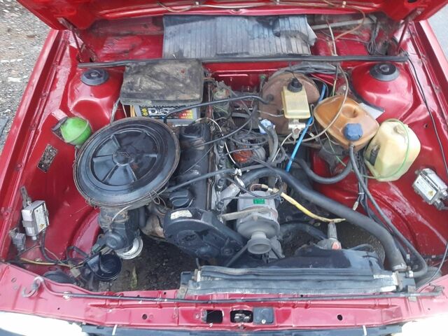 Красный Фольксваген Сантана, объемом двигателя 0 л и пробегом 260 тыс. км за 1100 $, фото 8 на Automoto.ua