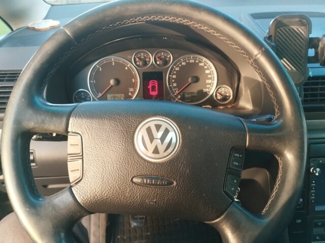 Серый Фольксваген Сантана, объемом двигателя 2 л и пробегом 409 тыс. км за 6100 $, фото 5 на Automoto.ua