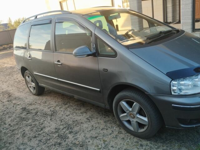 Серый Фольксваген Сантана, объемом двигателя 2 л и пробегом 409 тыс. км за 6100 $, фото 3 на Automoto.ua