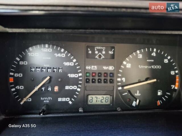 Зеленый Фольксваген Сантана, объемом двигателя 1.76 л и пробегом 300 тыс. км за 1000 $, фото 28 на Automoto.ua