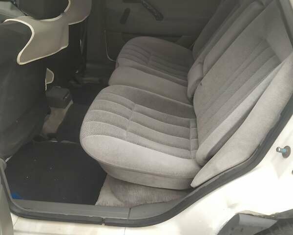 Білий Фольксваген Скірокко, об'ємом двигуна 0 л та пробігом 520 тис. км за 1800 $, фото 7 на Automoto.ua