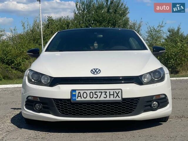 Белый Фольксваген Скирокко, объемом двигателя 1.98 л и пробегом 185 тыс. км за 8800 $, фото 3 на Automoto.ua