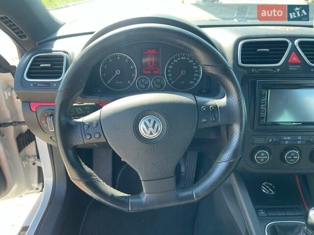 Белый Фольксваген Скирокко, объемом двигателя 1.98 л и пробегом 185 тыс. км за 8800 $, фото 19 на Automoto.ua