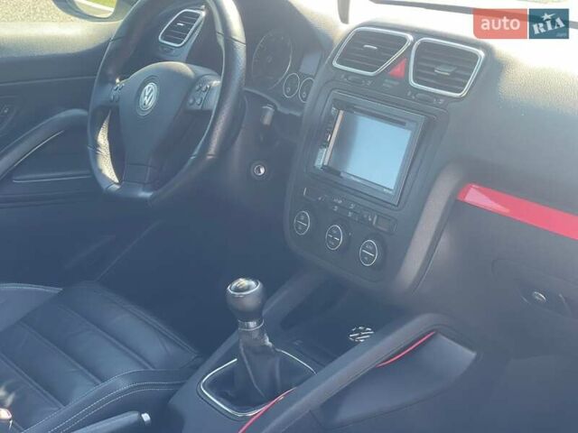 Белый Фольксваген Скирокко, объемом двигателя 1.98 л и пробегом 185 тыс. км за 8800 $, фото 32 на Automoto.ua